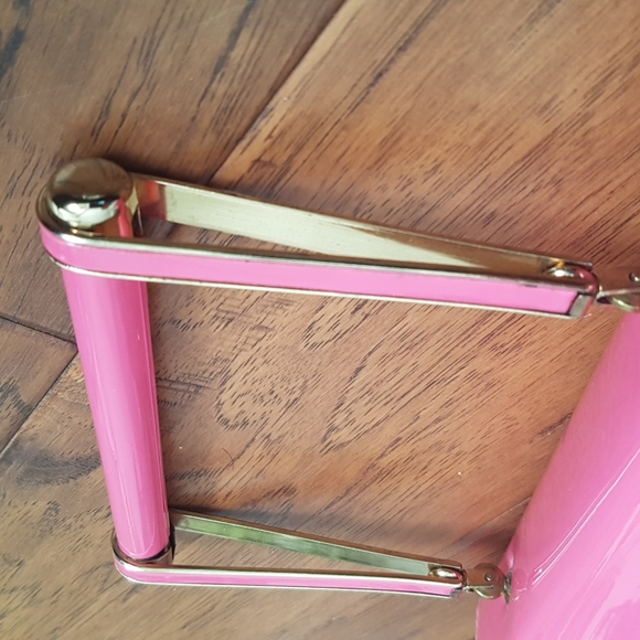 Vintage Pink Patten Metal Handle Purse - Picture 5 of 16